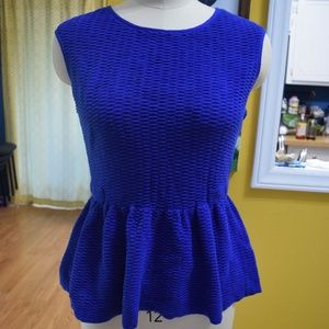 Thick sweater like peplum